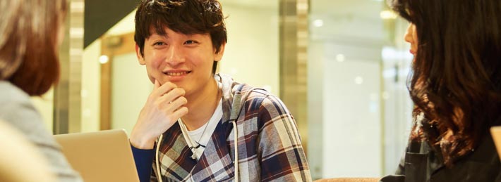 知り合いにロゴマーク制作を頼む